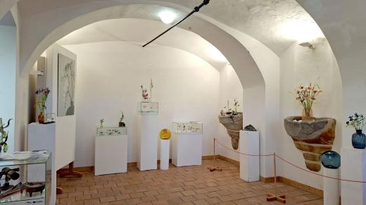 Výstava tvorby Evy a Karla Urbanových v Galerii Konírna v Mnichově Hradišti