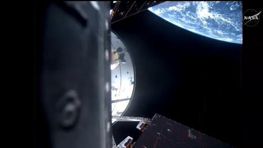 Pohled na Zemi při misi Artemis II