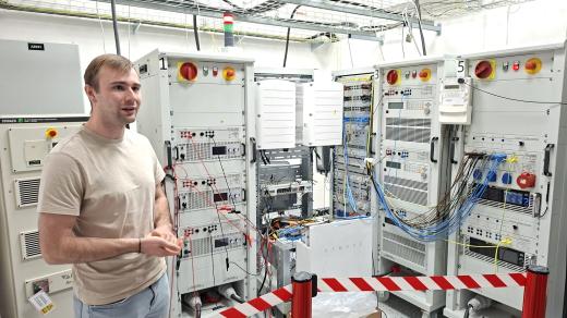 Laboratoř čisté energetiky v Českých Budějovicích provozuje distributor EG.D v bývalé transformovně na rohu Lidické třídy a Máchovy ulice