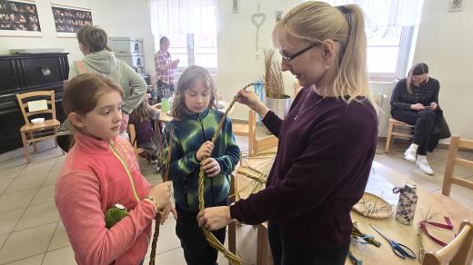 Velikonoční jarmark a farmářský trh ve škole v Dětenicích