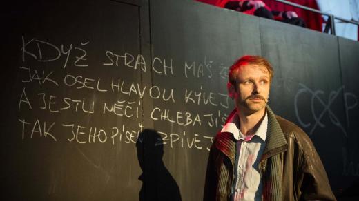 Premiéra inscenace Kryl ve Zlínském divadle