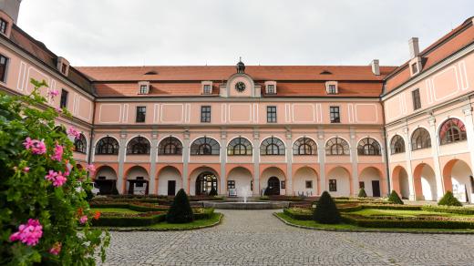 Zámek Žerotínů ve Valašském Meziříčí