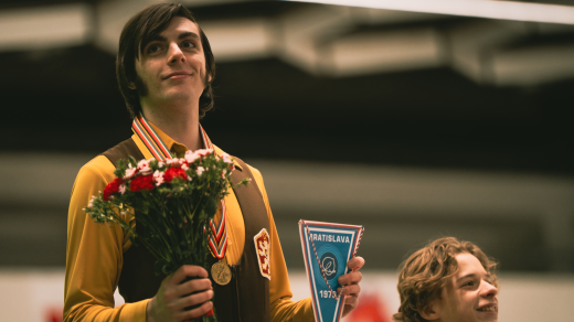 Adam Kubala jako Ondrej Nepela ve snímku Šampión