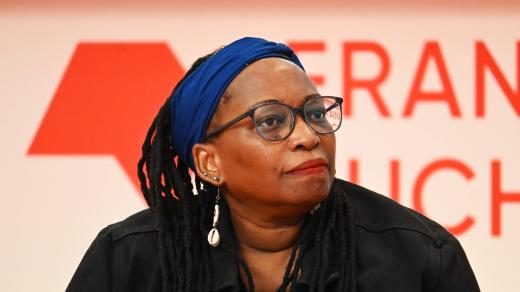 Stella Nyanzi na knižním veletrhu ve Frankfurtu, říjen 2024
