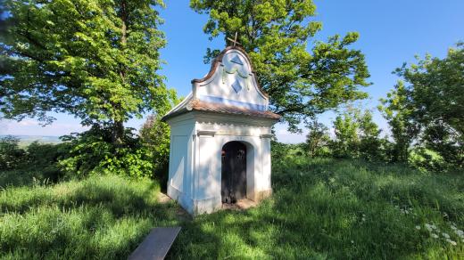 Kaplička sv. Prokopa v Čehovicích u staré obce