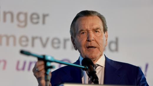 Bývalý německý kancléř Gerhard Schröder