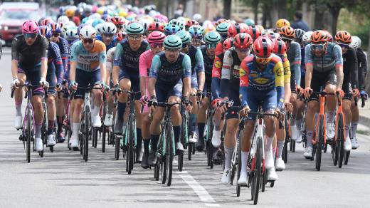 Závodníci na cyklistické Grand Tour Giro d’Italia