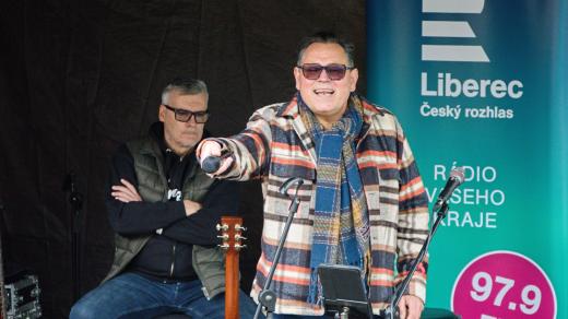 Pavel Vítek na Dni otevřených dveří libereckého rozhlasu