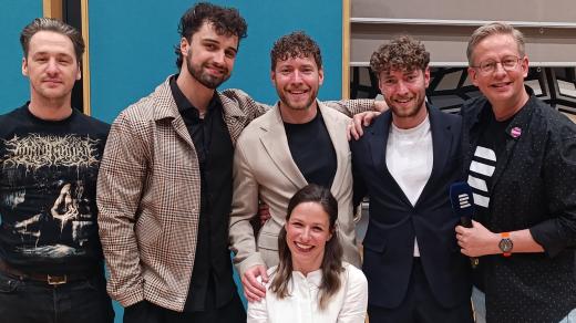 Veronika Khek Kubařová, Jan Nedbal, Šimon Bilina a bratři Bacheloři Martin a Miroslav Dubovičtí v Toboganu Aleše Cibulky
