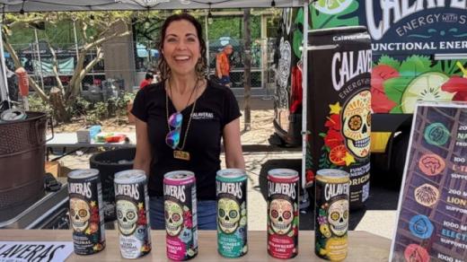 Během oslav se pije mexické pivo, tequila i margarita, ale také jedna specialita z kaktusu