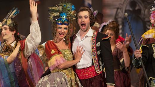 Monika Sommerová se chtěla věnovat popovému zpěvu, ale její talent ji předurčil pro operu a muzikály