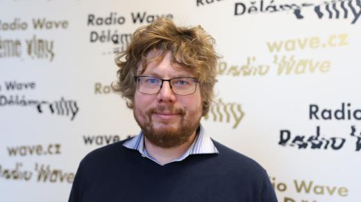 Díky sousedům se můžeš ve městě cítit jak v obýváku. Hostem Fasád je architekt Marek Sivák