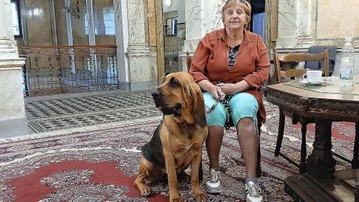 Jitka Hájková se svou psí parťačkou v Českém rozhlase Sever