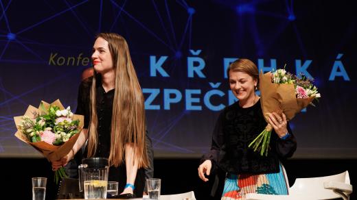 Oleksandra Matvijčuková a Natalija Humeňuková