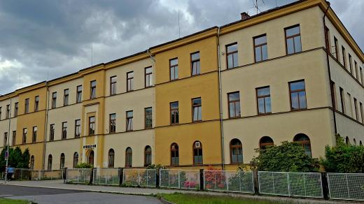 Jablonecké Gymnázium U Balvanu