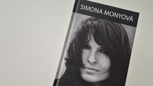 Simona Monyová (kniha Jiřiny Veselé)