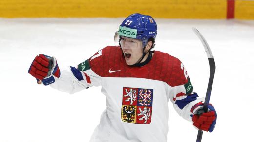 Marek Alscher si ve čtyřech zápasech NHL připsal tři asistence