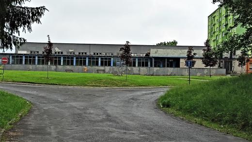 Nevšední putování Slavkovským lesem, Rovná