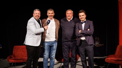 Pavel Horváth, Jan Rezek, Antonín Panenka a moderátor Jan Pěruška na akci v Teplicích