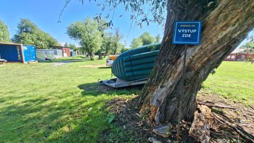 Vodáky bude letos nově po řece Moravě v Olomouckém kraji provázet nové značení