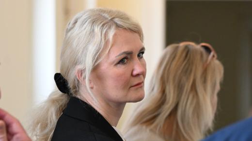 Jana Nagyová u soudu kvůli kauze Čapí hnízdo (fotografie z 4. května 2026)