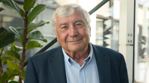 Vladimír Komárek