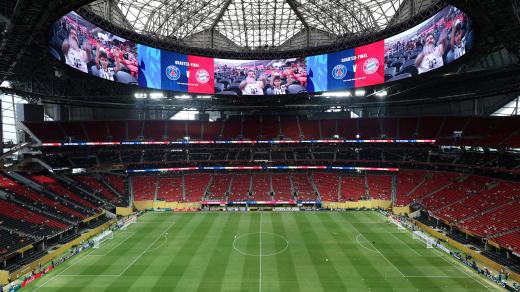 České fotbalisty čeká druhý duel světového šampionát v architektonickém svatostánku. Jihoafrickou republiku přivítají v atlantské Mercedes-Benz Stadium