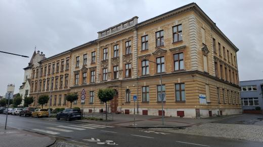 Za přístavbu Základní školy Pečky na Kolínsku město zaplatí téměř 205 milionů korun