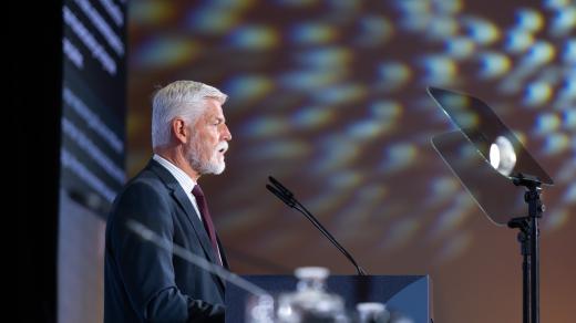 Prezident Petr Pavel promluvil pro delegáty Valného shromáždění Evropské vysílací unie (EBU), které tento týden hostí Český rozhlas a Česká televize