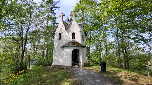 Kaple na Křížovém vrchu nad Moravským Berounem