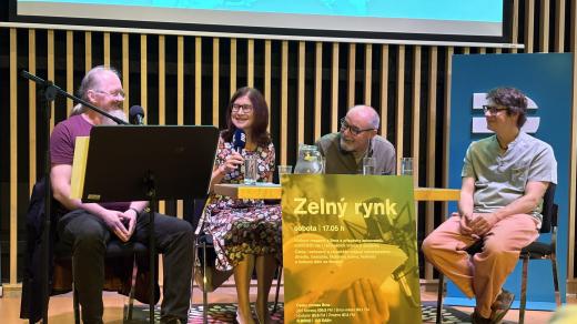 Třicetiny rozhlasového magazínu Zelný rynk. Zleva: Michal Bumbálek, Alena Blažejovská, Ludvík Němec a Radek Štěpánek