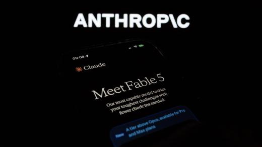 Firma Anthropic představila nový model s názvem Fable