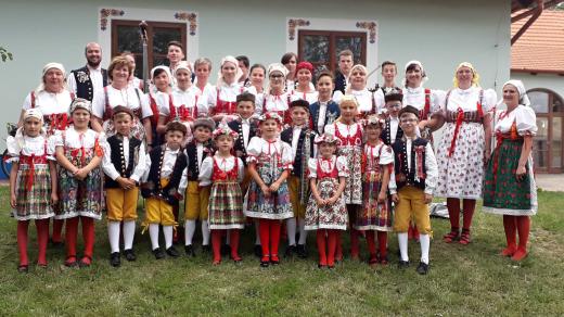 Dětský folklorní soubor Mráček z Mrákova