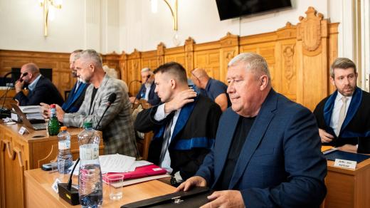 Norbert Bödör, Tibor Gašpar, Dušan Kováčik během druhého projednávacího dne v kauze Očistec