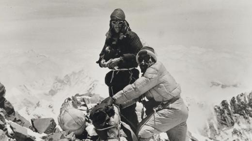 Edmund Hillary a Tenzing Norgay (Mount Everest, 1953)