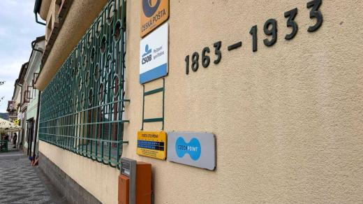 Za poslední tři roky s podmínkou zachování provozu pošty prodala už přes 70 objektů