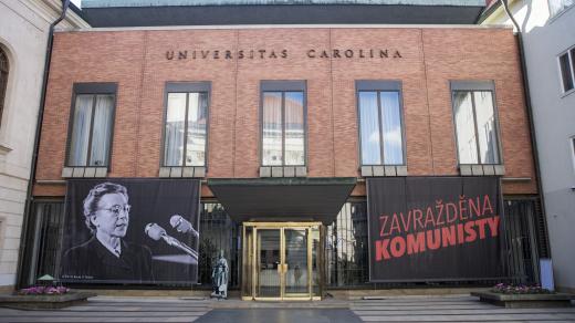 Karlova Univerzita
