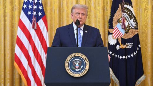 Americký prezident Donald Trump během mimořádného projevu v Bílém domě