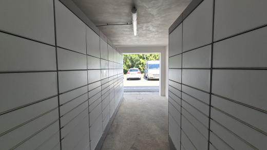 Brno chce začít regulovat umístění výdejních boxů