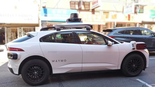 Autonomní vůz Waymo řidiče nepotřebuje