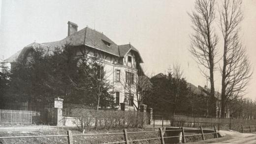 Tzv. ředitelská vila Vagónky ve Studénce