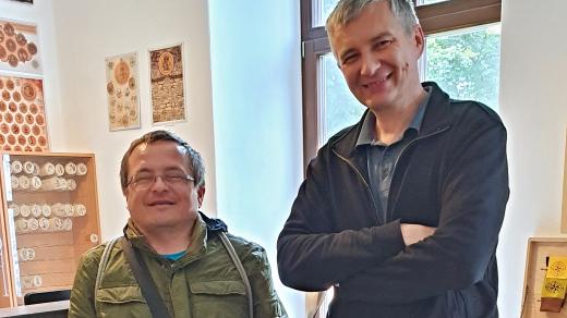 David Holub (vpravo) a sběratel Petr Dvořák