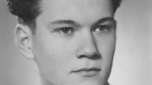 Maturitní foto Bedřicha Gregoriniho z roku 1958