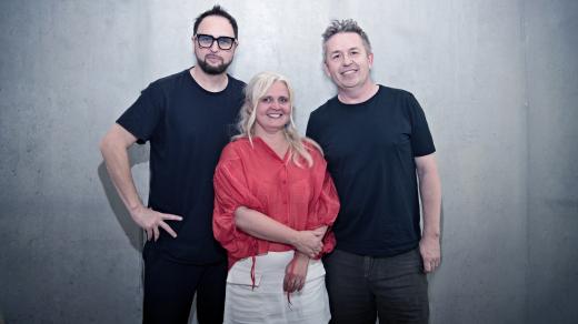 Jan P. Muchow, Beata Hlavenková, Michal Novinski