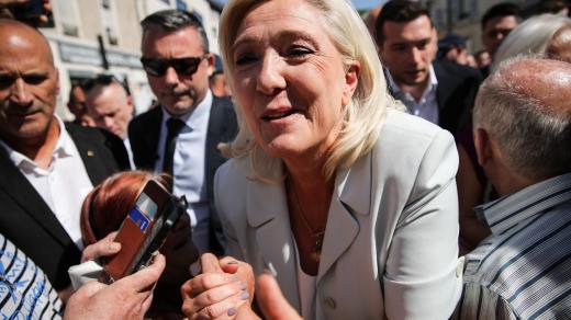 Marine Le Penová oznámila kandidaturu v příštích francouzských prezidentských volbách