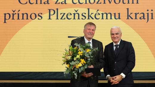 Ing. Jiří Lodr (vlevo)