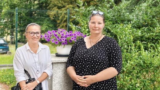 Místostarostka Jáchymova Lada Baranek a vedoucí informačního centra Petra Javůrková (zleva)