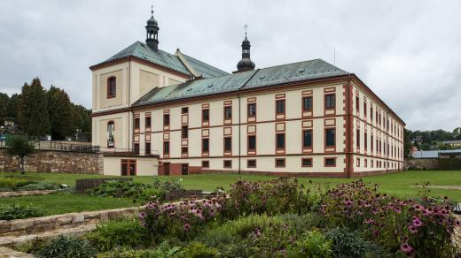 Bývalý augustiniánský klášter ve Vrchlabí, nyní Krkonošské muzeum