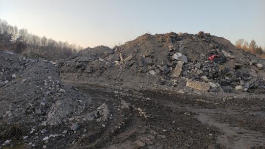 Lidé v Ledcích na severu Plzeňska se bojí, že přijdou o zdroj pitné vody