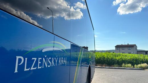 Cestující v Plzeňském kraji bojují s nefunkční klimatizací